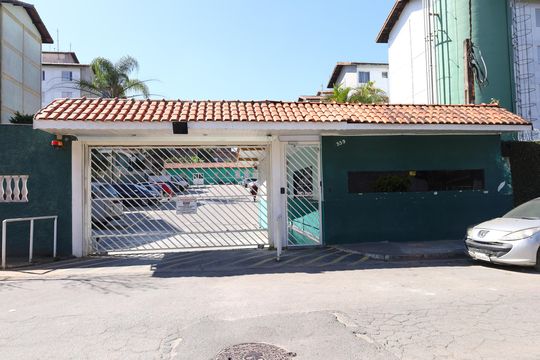 Fachada do condomínio de apartamento à venda com 2 quartos, 52m² em Jardim Marilu, São Paulo