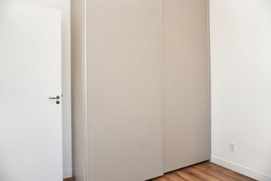 Quarto 1 de apartamento à venda com 2 quartos, 58m² em Lourdes, Belo Horizonte