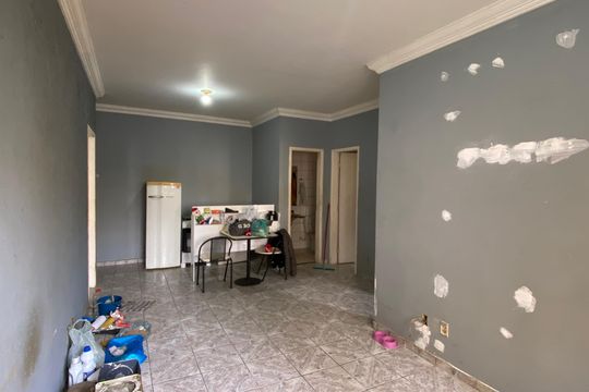 Sala de apartamento para alugar com 2 quartos, 60m² em Jaguaribe, Osasco