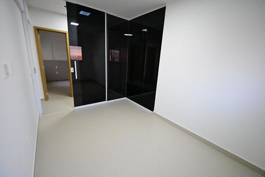 Apartamento para alugar com 3 quartos, 93m² em Vila Rosa, Goiânia