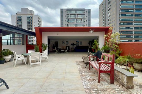 Área comum de apartamento à venda com 3 quartos, 140m² em Pinheiros, São Paulo