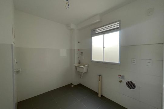 Apartamento à venda com 2 quartos, 54m² em Santos Dumont, São Leopoldo