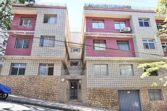 Fachada do Prédio de apartamento para alugar com 2 quartos, 65m² em Cruzeiro, Belo Horizonte
