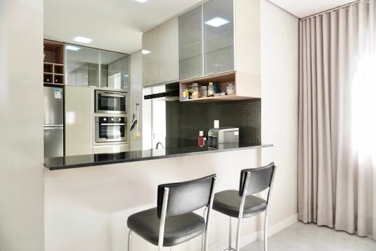 Cozinha e Área de Serviço de apartamento para alugar com 2 quartos, 65m² em Cruzeiro, Belo Horizonte