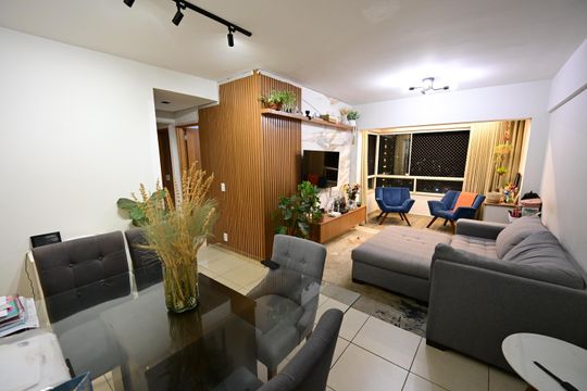 Apartamento à venda com 3 quartos, 70m² em Setor Sudoeste, Goiânia
