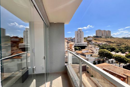 Apartamento à venda com 2 quartos, 61m² em Boa Vista, Belo Horizonte