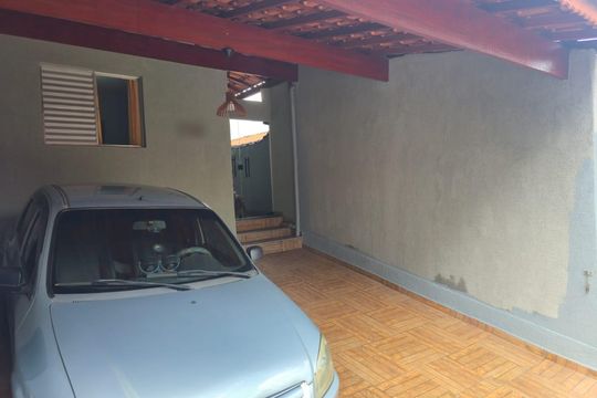 Garagem  de casa de condomínio para alugar com 2 quartos, 170m² em Jardim Albertina, Guarulhos