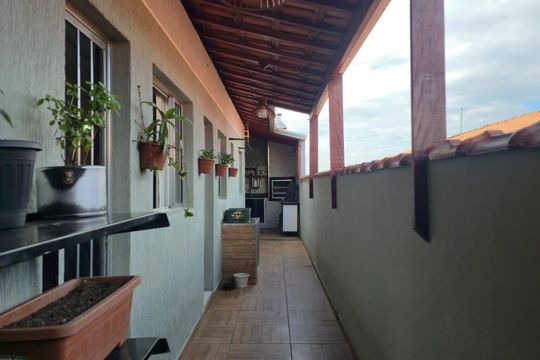 Corredor de casa de condomínio para alugar com 2 quartos, 170m² em Jardim Albertina, Guarulhos
