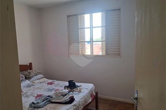 Casa à venda com 2 quartos, 90m² em Jardim Rodolfo Pirani, São Paulo