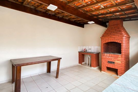 Churrasqueira de casa para alugar com 3 quartos, 150m² em Parque Boturussu, São Paulo