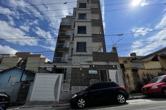 Fachada de apartamento à venda com 2 quartos, 45m² em Vila Dalila, São Paulo