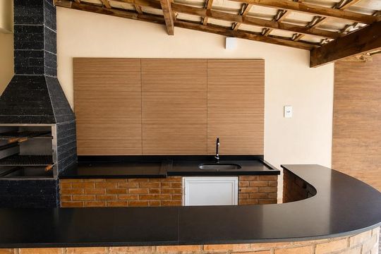 Churrasqueira de casa de condomínio à venda com 4 quartos, 380m² em Recreio dos Bandeirantes, Rio de Janeiro