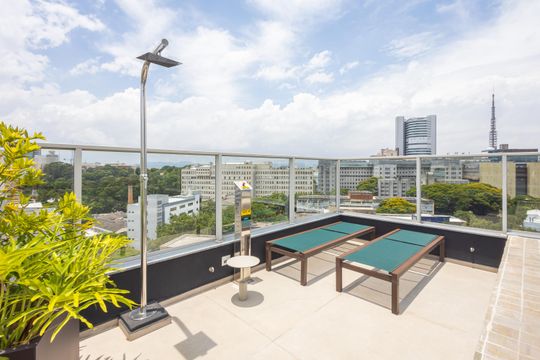 Piscina de kitnet/studio à venda com 1 quarto, 27m² em Pinheiros, São Paulo