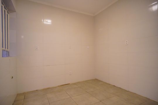 Cozinha de apartamento à venda com 3 quartos, 90m² em Centro, São Leopoldo