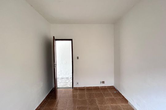 Casa para alugar com 2 quartos, 100m² em Milanez, Contagem