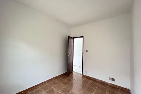 Casa para alugar com 2 quartos, 100m² em Milanez, Contagem