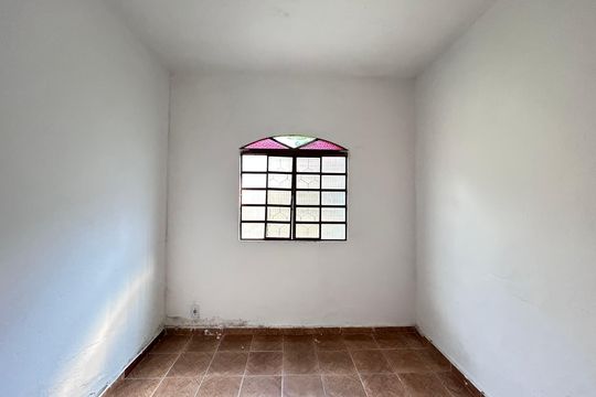 Casa para alugar com 2 quartos, 100m² em Milanez, Contagem