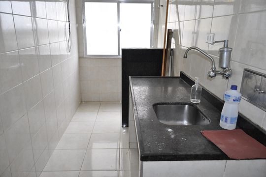 Apartamento à venda com 2 quartos, 55m² em Inhaúma, Rio de Janeiro