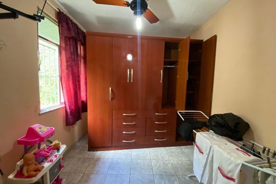 Quarto de apartamento à venda com 2 quartos, 50m² em Tomás Coelho, Rio de Janeiro