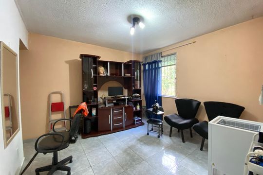 Sala de apartamento à venda com 2 quartos, 50m² em Tomás Coelho, Rio de Janeiro
