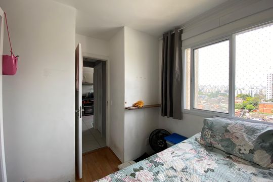 Apartamento à venda com 2 quartos, 32m² em Jardim Celeste, São Paulo