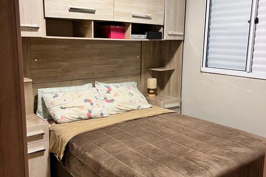 Quarto de apartamento à venda com 2 quartos, 40m² em Vila Nova, Porto Alegre
