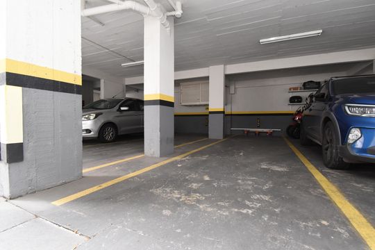 Vaga de Garagem de apartamento para alugar com 2 quartos, 65m² em Boa Vista, Curitiba