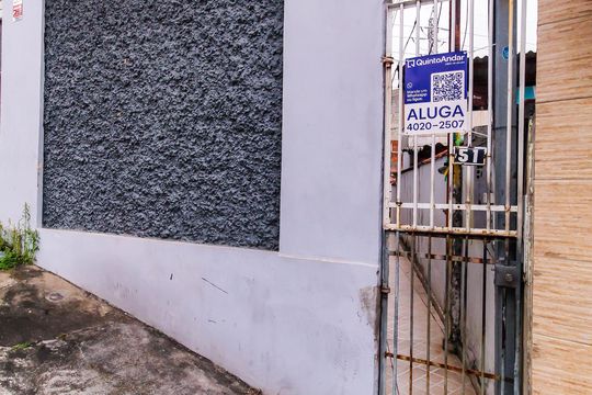Fachada de casa para alugar com 1 quarto, 22m² em Água Rasa, São Paulo
