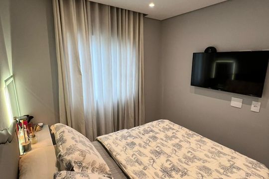 Quarto de apartamento à venda com 2 quartos, 42m² em Sítio da Figueira, São Paulo