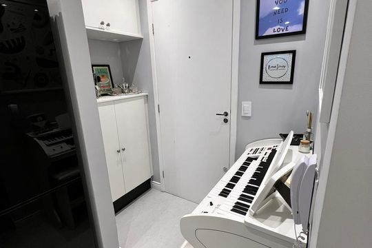 Sala de apartamento à venda com 2 quartos, 42m² em Sítio da Figueira, São Paulo