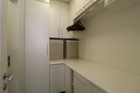 Área de Serviço de apartamento à venda com 2 quartos, 256m² em Indianópolis, São Paulo