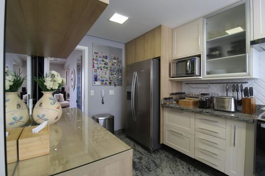 Cozinha de apartamento à venda com 2 quartos, 256m² em Indianópolis, São Paulo
