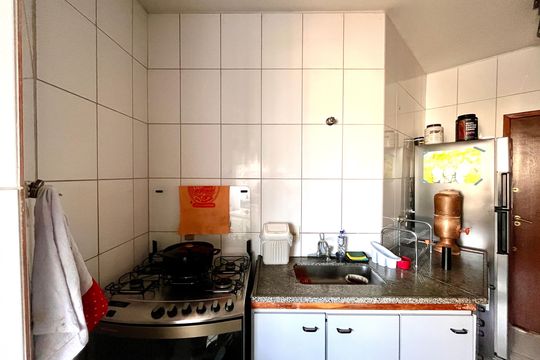 Apartamento à venda com 2 quartos, 80m² em Floresta, Belo Horizonte