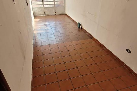Corredor de casa à venda com 2 quartos, 240m² em Vila Camilópolis, Santo André