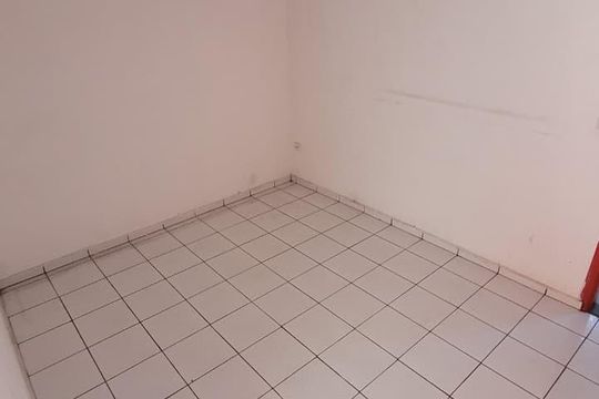 Quarto de casa à venda com 2 quartos, 240m² em Vila Camilópolis, Santo André
