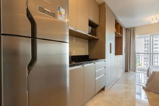 Cozinha de kitnet/studio para alugar com 1 quarto, 31m² em Bela Vista, São Paulo