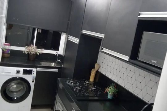 Cozinha de apartamento à venda com 2 quartos, 42m² em Jardim do Lago, São Paulo