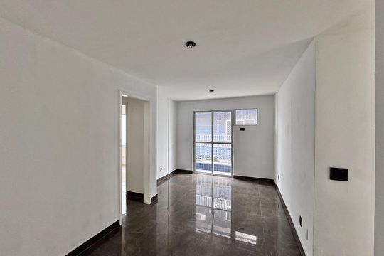 Sala de apartamento para alugar com 3 quartos, 81m² em Recreio dos Bandeirantes, Rio de Janeiro