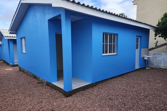 Área externa de casa de condomínio para alugar com 2 quartos, 49m² em Belém Novo, Porto Alegre