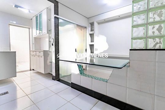 Apartamento à venda com 4 quartos, 226m² em Gutierrez, Belo Horizonte
