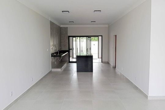 Casa à venda com 3 quartos, 150m² em Fazenda Santana, Vinhedo