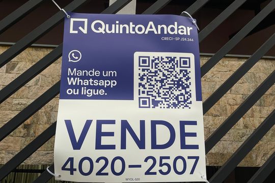 Placa WYDL 520 de casa à venda com 4 quartos, 500m² em Vila Chuca, São Paulo