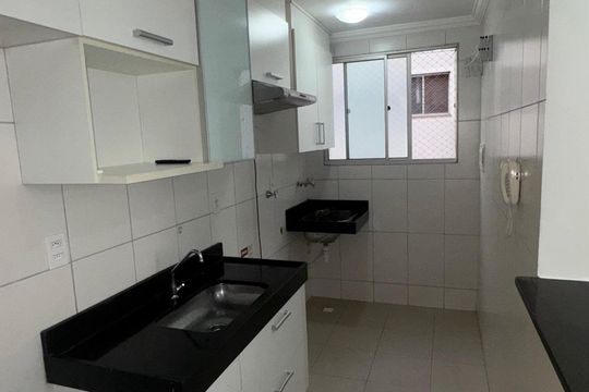 Cozinha de apartamento para alugar com 2 quartos, 46m² em Loteamento Parque São Martinho, Campinas