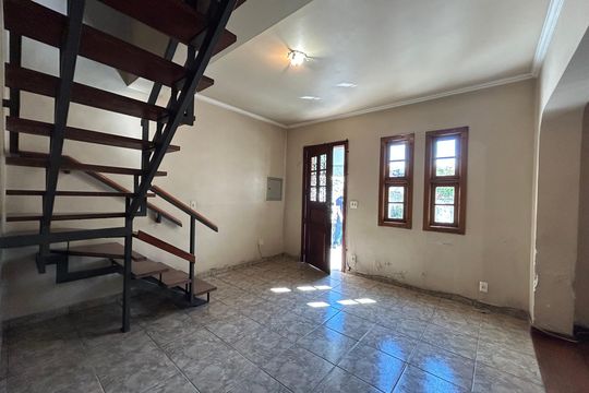 Sala de casa para alugar com 3 quartos, 167m² em Cidade Mãe do Céu, São Paulo