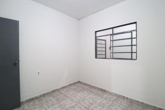 Quarto 1 de casa para alugar com 2 quartos, 50m² em Tibery, Uberlândia