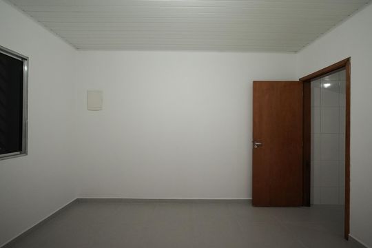 Casa à venda com 3 quartos, 165m² em Vila Aquilino, Santo André