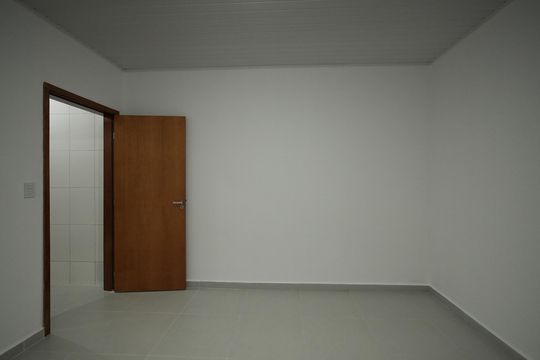 Casa à venda com 3 quartos, 165m² em Vila Aquilino, Santo André