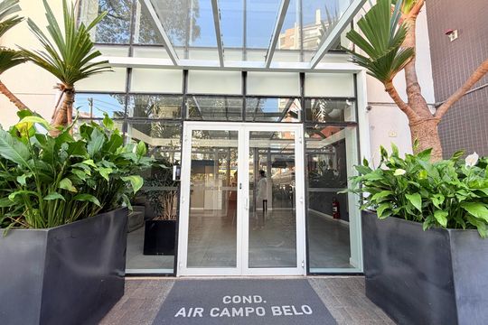 Fachada de apartamento à venda com 1 quarto, 50m² em Campo Belo, São Paulo