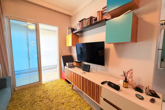 Sala de apartamento à venda com 1 quarto, 50m² em Campo Belo, São Paulo