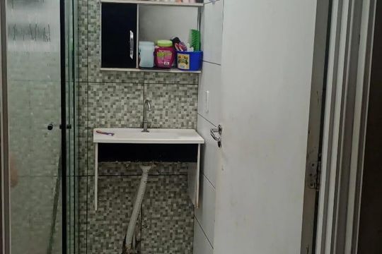 Banheiro de apartamento à venda com 2 quartos, 6m² em Jardim Silvina, São Bernardo do Campo